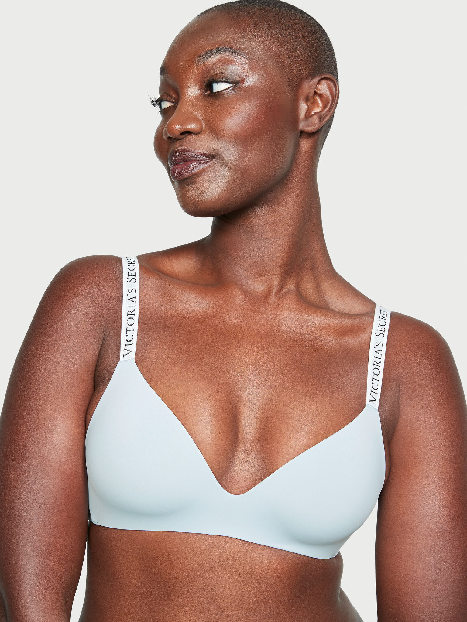 Lightly-Lined Wireless Bra image number null