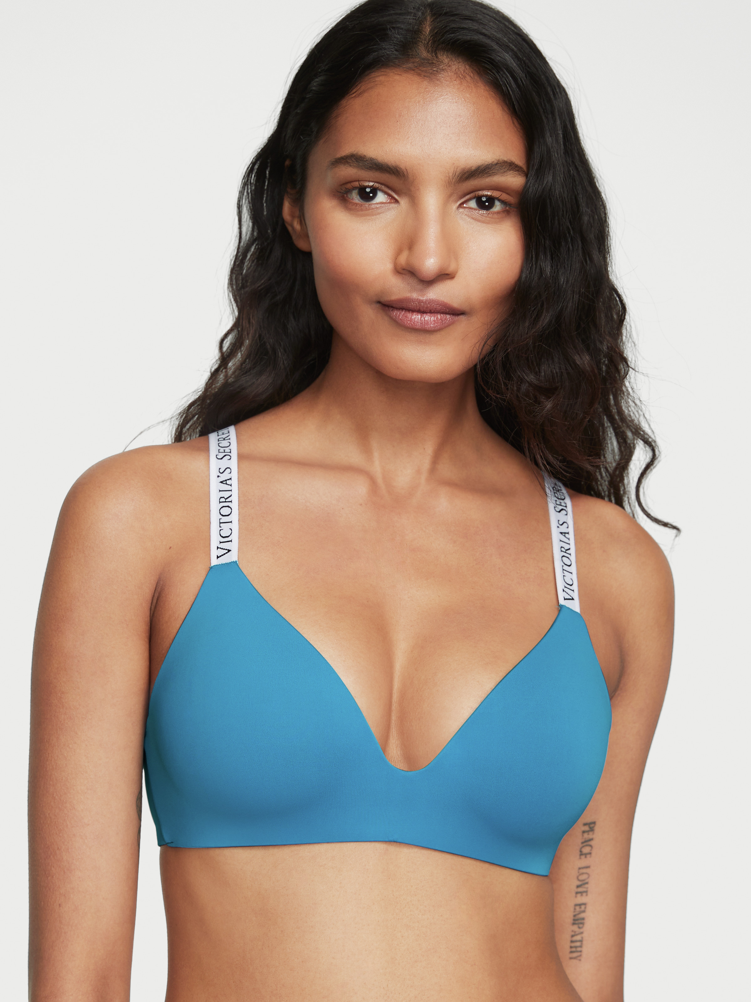 Lightly-Lined Wireless Bra image number null